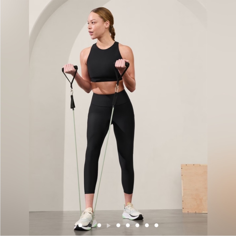 Black Women's NWT Athleta flex spacer sports bra size large d-dd